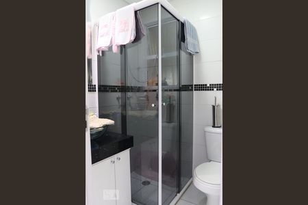 Banheiro de apartamento para alugar com 3 quartos, 60m² em Nova Petrópolis, São Bernardo do Campo