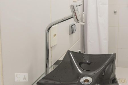 Studio para alugar com 27m², 1 quarto e sem vaga Studio para alugar com 27m², 1 quarto e sem vagaBanheiro