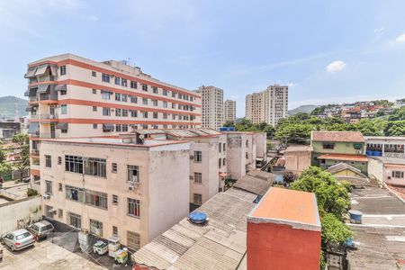 Apartamento para alugar com 2 quartos, 57m² em Taquara, Rio de Janeiro