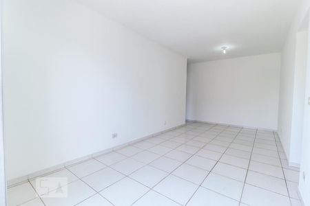 Apartamento para alugar com 2 quartos, 57m² em Taquara, Rio de Janeiro