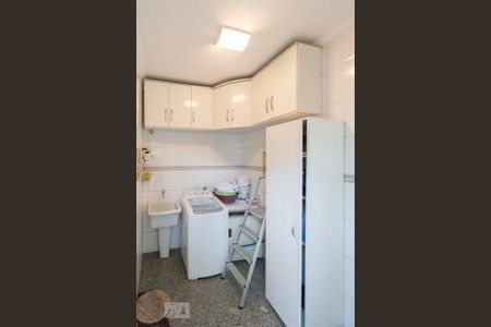Casa para alugar com 300m², 3 quartos e 3 vagasÁrea de serviço