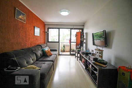 Sala de apartamento para alugar com 3 quartos, 93m² em Vila Pompéia, São Paulo