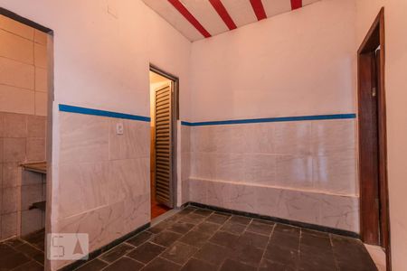 Sala de casa para alugar com 1 quarto, 100m² em São João Batista (venda Nova), Belo Horizonte