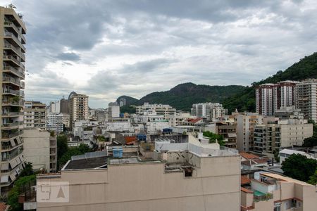 Vista do Quarto 1 de apartamento para alugar com 2 quartos, 55m² em Humaitá, Rio de Janeiro