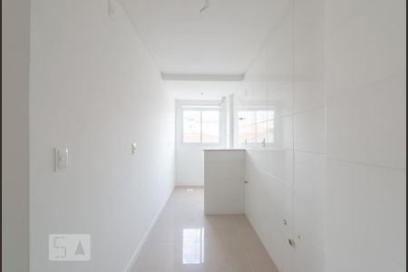 Cozinha de apartamento para alugar com 2 quartos, 70m² em Barreiros, São José