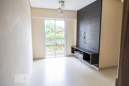 Sala de apartamento para alugar com 2 quartos, 50m² em Jardim Cotinha, São Paulo