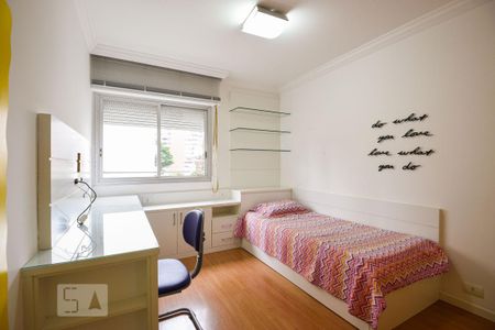 Apartamento para alugar com 108m², 3 quartos e 1 vaga