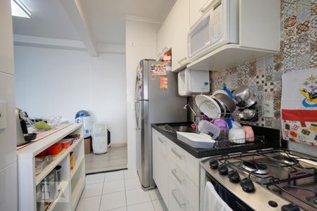Cozinha de apartamento para alugar com 2 quartos, 78m² em Jardim Piqueroby, São Paulo