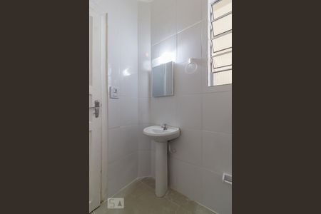 Casa para alugar com 80m², 2 quartos e sem vagaBanheiro