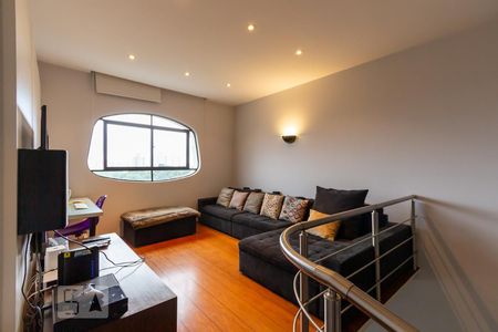 Sala de tv de apartamento à venda com 3 quartos, 220m² em Vila Andrade, São Paulo