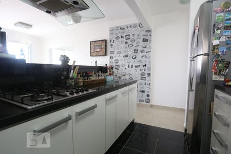 Cozinha de apartamento para alugar com 3 quartos, 70m² em Jaguaré, São Paulo