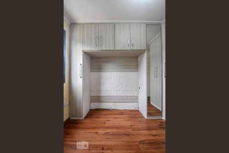 Apartamento para alugar com 70m², 3 quartos e 1 vagaQuarto 01