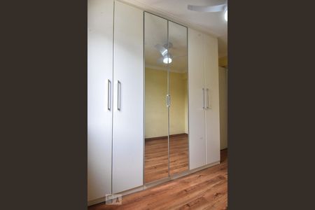 Apartamento para alugar com 70m², 3 quartos e 1 vagaQuarto 03