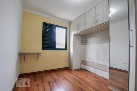 Apartamento para alugar com 70m², 3 quartos e 1 vagaQuarto 01