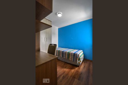 Apartamento para alugar com 70m², 3 quartos e 1 vagaQuarto 02