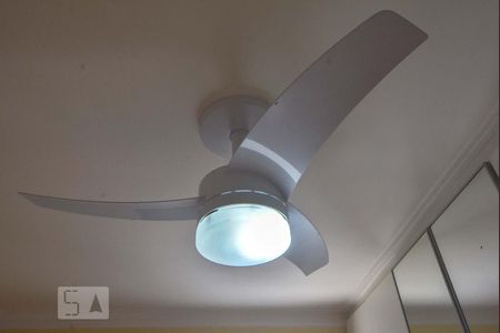 Apartamento para alugar com 70m², 3 quartos e 1 vagaQuarto 03