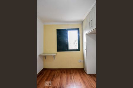 Apartamento para alugar com 70m², 3 quartos e 1 vagaQuarto 01