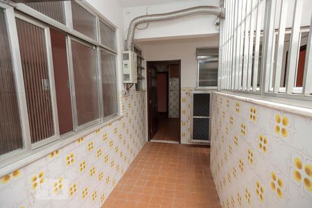 Apartamento à venda com 114m², 3 quartos e 2 vagas Apartamento à venda com 114m², 3 quartos e 2 vagasÁrea de Serviço