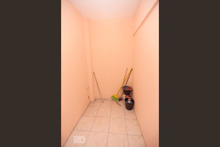 Apartamento à venda com 114m², 3 quartos e 2 vagas Apartamento à venda com 114m², 3 quartos e 2 vagasQuarto de Serviço