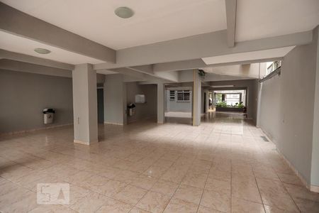 Apartamento à venda com 114m², 3 quartos e 2 vagas Apartamento à venda com 114m², 3 quartos e 2 vagasQuarto de Serviço