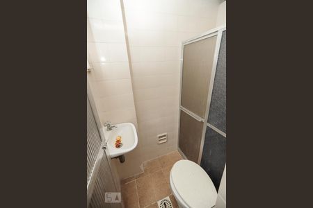 Apartamento à venda com 114m², 3 quartos e 2 vagas Apartamento à venda com 114m², 3 quartos e 2 vagasBanheiro de Serviço