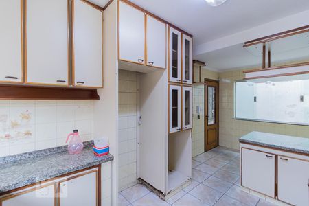 Casa à venda com 198m², 3 quartos e 4 vagas Casa à venda com 198m², 3 quartos e 4 vagasCozinha