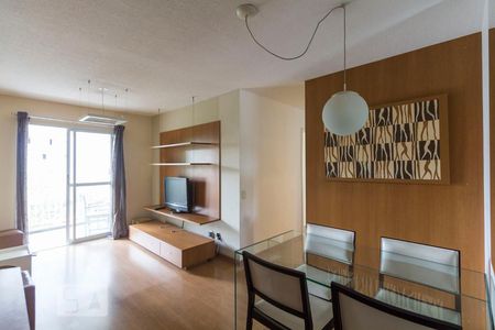 Sala de apartamento para alugar com 3 quartos, 72m² em Vila Monte Alegre, São Paulo