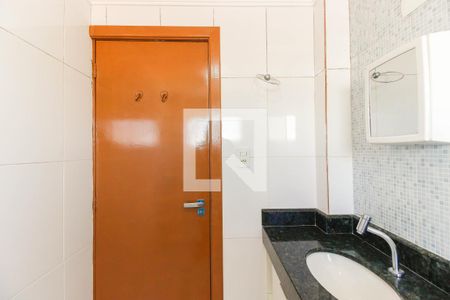 Apartamento à venda com 70m², 2 quartos e 1 vaga Apartamento à venda com 70m², 2 quartos e 1 vagaBanheiro