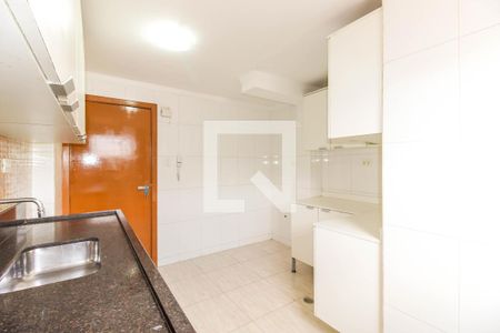 Apartamento à venda com 70m², 2 quartos e 1 vaga Apartamento à venda com 70m², 2 quartos e 1 vagaCozinha