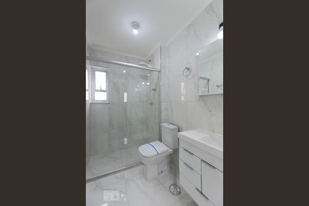 Banheiro de apartamento para alugar com 3 quartos, 62m² em Vila Moraes, São Paulo