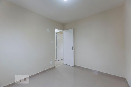 Quarto 3 de apartamento para alugar com 3 quartos, 62m² em Vila Moraes, São Paulo