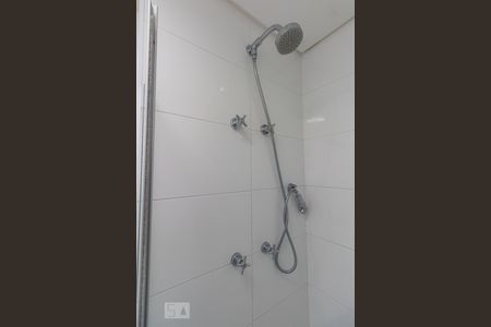 Banheiro de kitnet/studio à venda com 1 quarto, 34m² em Vila Cordeiro, São Paulo
