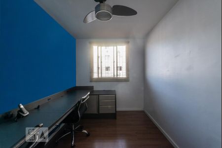Quarto 2 de apartamento para alugar com 2 quartos, 60m² em Roçado, São José