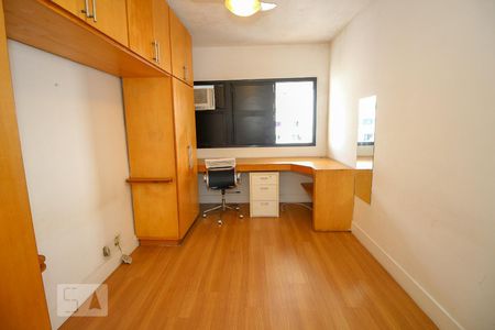 Apartamento à venda com 62m², 2 quartos e 1 vaga Apartamento à venda com 62m², 2 quartos e 1 vagaQuarto 2 Suite