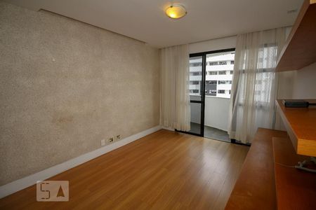 Apartamento à venda com 62m², 2 quartos e 1 vaga Apartamento à venda com 62m², 2 quartos e 1 vagaSala