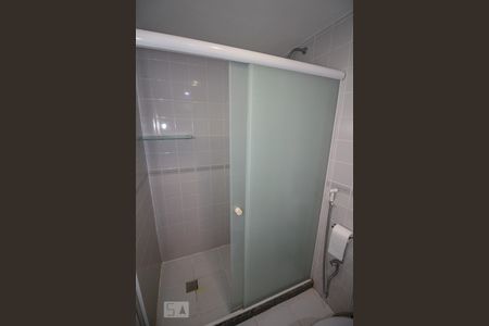 Apartamento à venda com 62m², 2 quartos e 1 vaga Apartamento à venda com 62m², 2 quartos e 1 vagaBanheiro