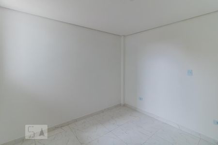 Quarto 2 de casa de condomínio para alugar com 2 quartos, 45m² em Itaquera, São Paulo