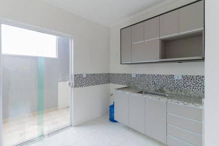 Casa de condomínio para alugar com 45m², 2 quartos e 1 vaga Casa de condomínio para alugar com 45m², 2 quartos e 1 vagaCozinha