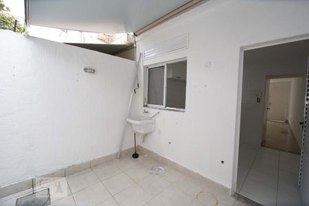 Área de Serviço de casa de condomínio para alugar com 2 quartos, 80m² em Vargem Grande, Rio de Janeiro