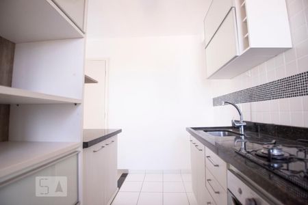 cozinha de apartamento à venda com 2 quartos, 51m² em Vila Marieta, Campinas