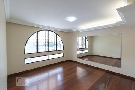 Sala Jantar de casa para alugar com 4 quartos, 480m² em Jardim Marajoara, São Paulo