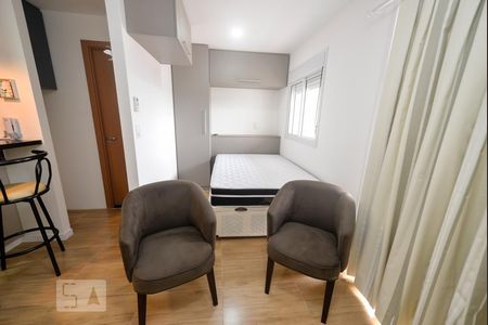 Sala de kitnet/studio para alugar com 1 quarto, 32m² em Centro, Guarulhos