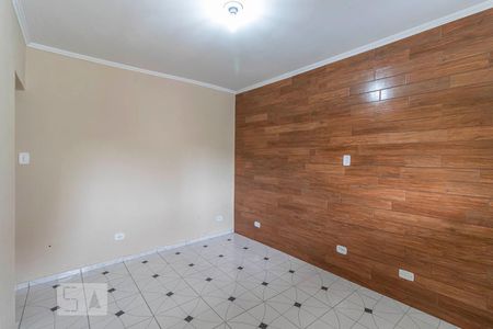 Quarto 1 de casa para alugar com 2 quartos, 70m² em Vila Verde, São Paulo