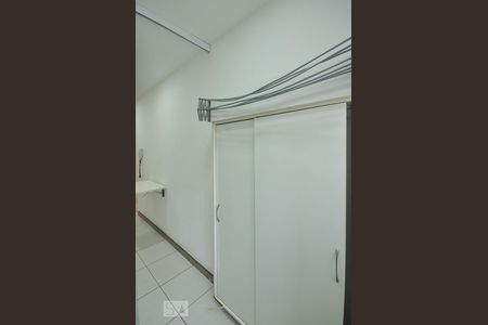 Apartamento à venda com 67m², 2 quartos e 2 vagas Apartamento à venda com 67m², 2 quartos e 2 vagasCozinha e Área de Serviço
