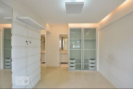 Apartamento à venda com 67m², 2 quartos e 2 vagas Apartamento à venda com 67m², 2 quartos e 2 vagasSuíte