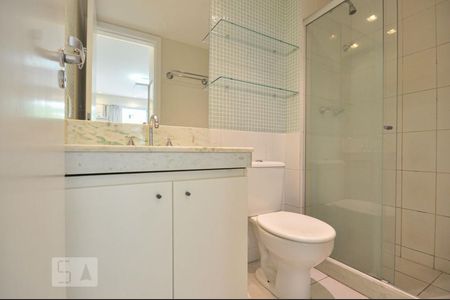 Apartamento à venda com 67m², 2 quartos e 2 vagas Apartamento à venda com 67m², 2 quartos e 2 vagasBanheiro Suíte
