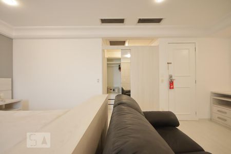 Sala e Quarto de kitnet/studio à venda com 1 quarto, 40m² em Barra da Tijuca, Rio de Janeiro