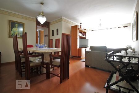 Apartamento para alugar com 85m², 3 quartos e 1 vagaSala