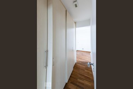 Apartamento à venda com 148m², 3 quartos e 2 vagasQuarto 2 - Suíte