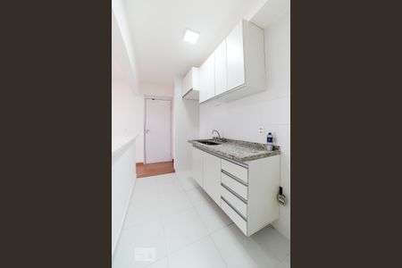 Cozinha de apartamento para alugar com 2 quartos, 63m² em Vila Gustavo, São Paulo